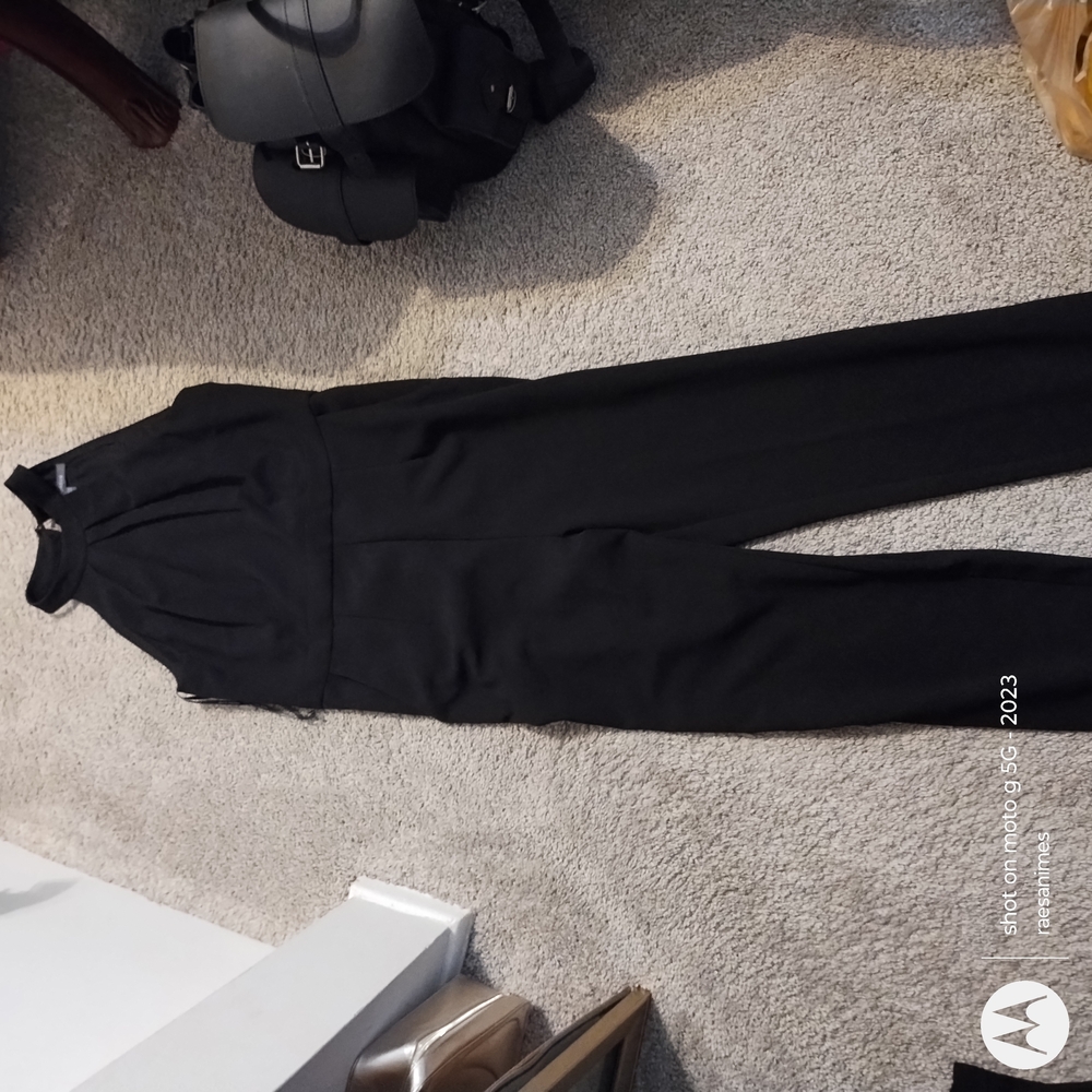 Elegant Black Sleeveless Jumpsuit